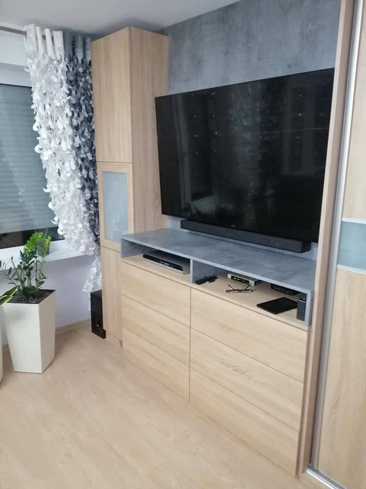 Zabudowa RTV, zdjęcie 1